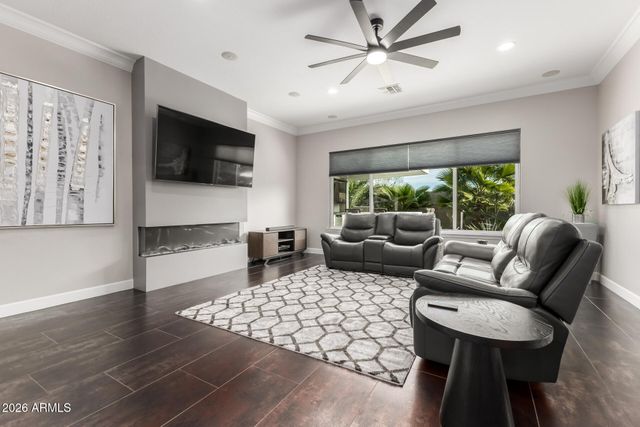 3839 E WOOD Drive, Chandler, AZ 85249