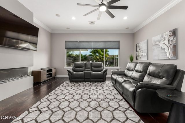 3839 E WOOD Drive, Chandler, AZ 85249