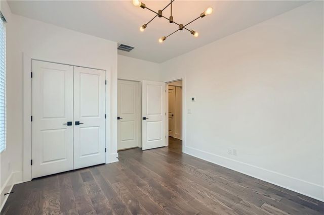 300 GIBSON Street SE, Atlanta, GA 30316