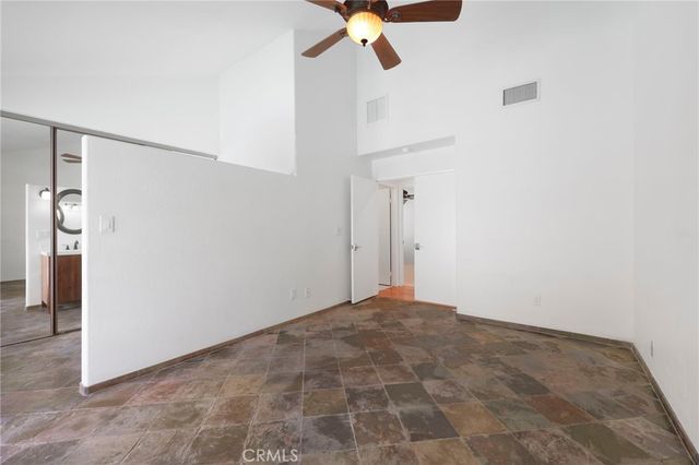 25377 Fortuna, Valencia, CA 91355