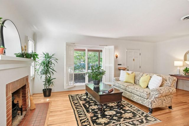 1409 E Marshall St, Turlock, CA 95380