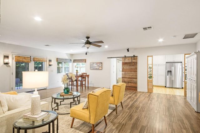 1409 E Marshall St, Turlock, CA 95380