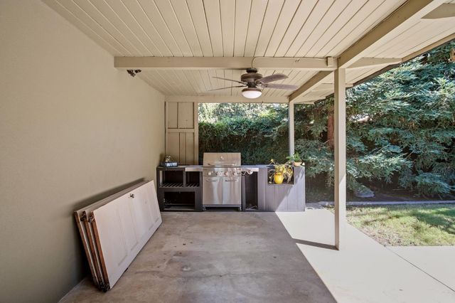 1409 E Marshall St, Turlock, CA 95380