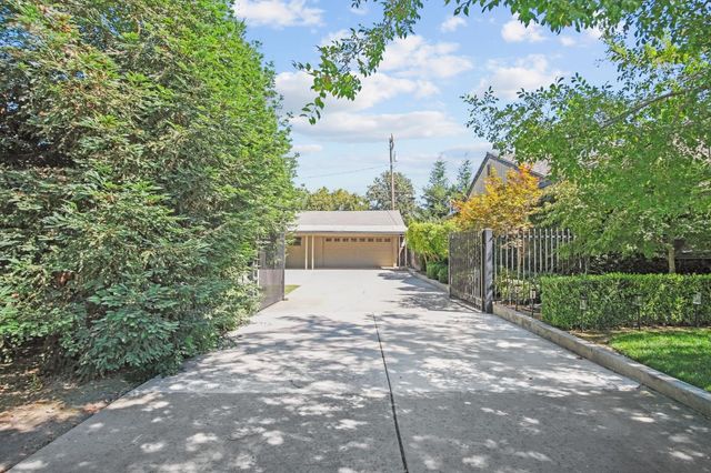 1409 E Marshall St, Turlock, CA 95380