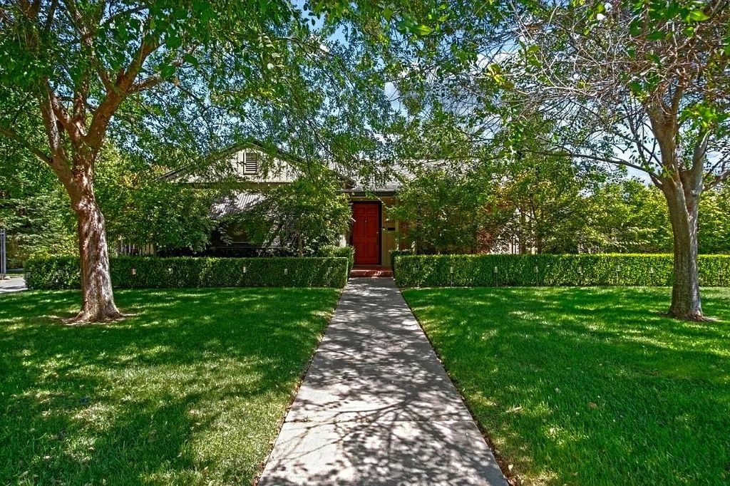 1409 E Marshall St, Turlock, CA 95380