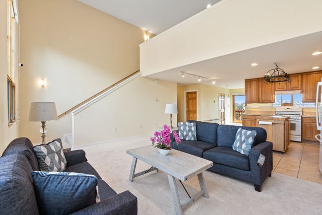 4714 Quemazon, Los Alamos, NM 87544