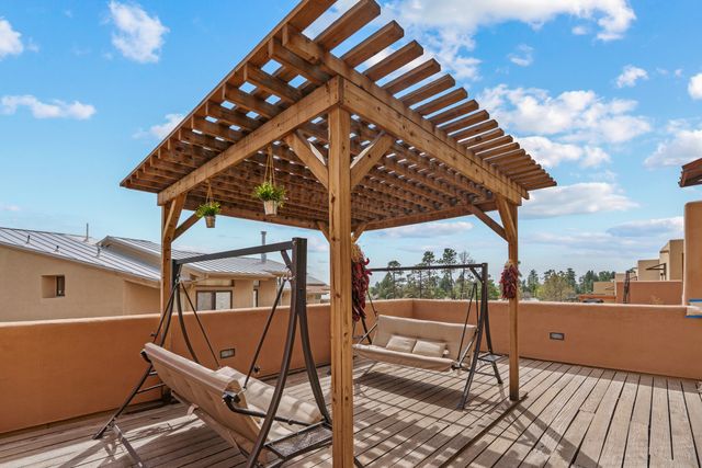 4714 Quemazon, Los Alamos, NM 87544