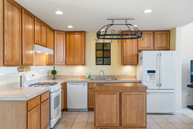 4714 Quemazon, Los Alamos, NM 87544