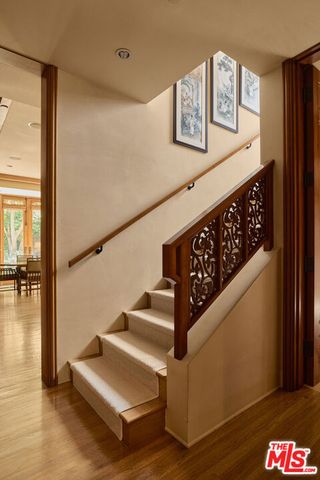 414 Lomond Avenue, Los Angeles, CA 90024