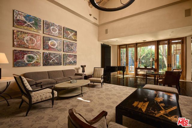 414 Lomond Avenue, Los Angeles, CA 90024