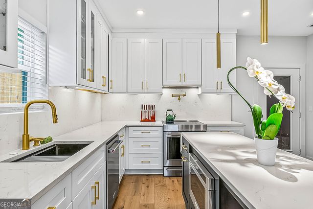 337 Pine Street NE B, Atlanta, GA 30308