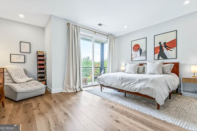 337 Pine Street NE B, Atlanta, GA 30308