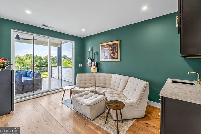 337 Pine Street NE B, Atlanta, GA 30308