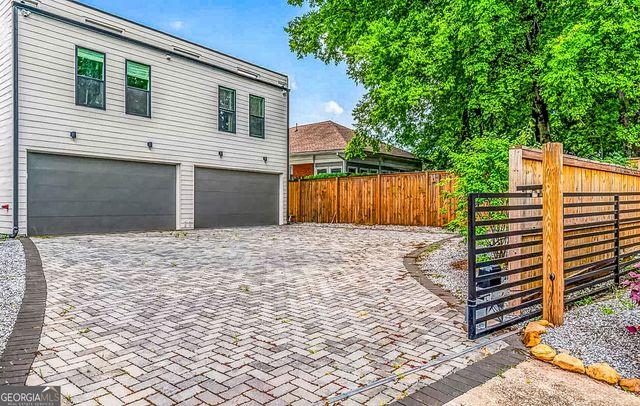 337 Pine Street NE B, Atlanta, GA 30308