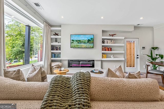 337 Pine Street NE B, Atlanta, GA 30308