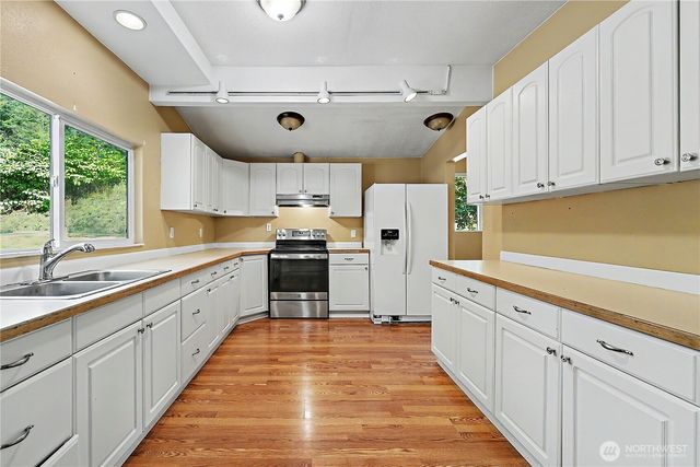 25010 Morgan Street, Black Diamond, WA 98010