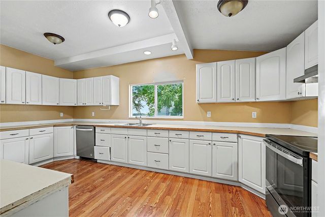 25010 Morgan Street, Black Diamond, WA 98010