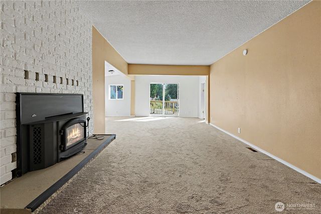25010 Morgan Street, Black Diamond, WA 98010