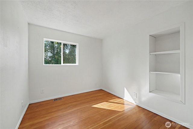 25010 Morgan Street, Black Diamond, WA 98010