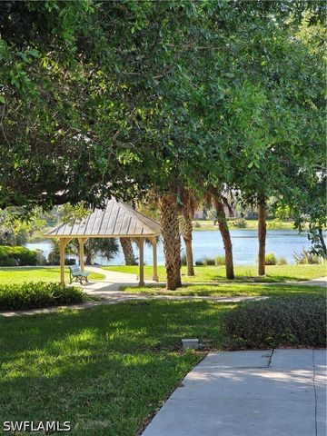 1264 Red Oak LN, Port Charlotte, FL 33948