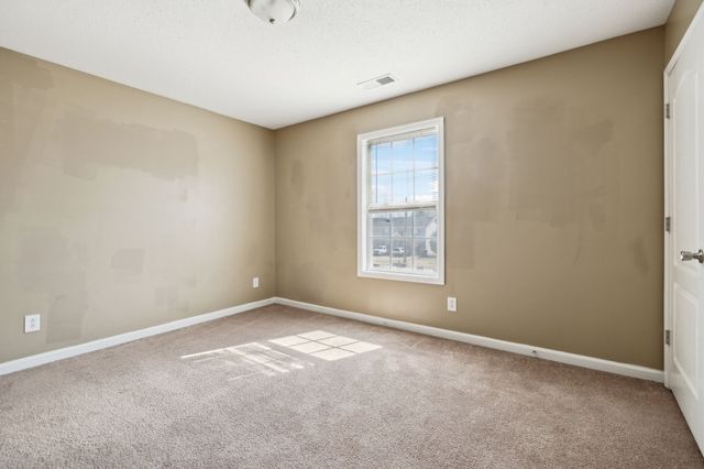 501 Patriot Park Ct, Clarksville, TN 37042