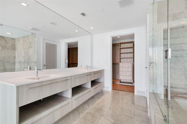 3131 NE 7th Avenue 1203, Miami, FL 33137