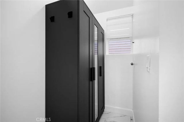 359 W Garfield Avenue B, Glendale, CA 91204