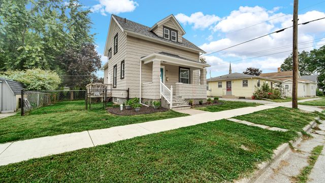 809 2nd Street, La Porte, IN 46350