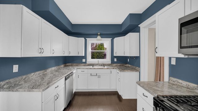 809 2nd Street, La Porte, IN 46350