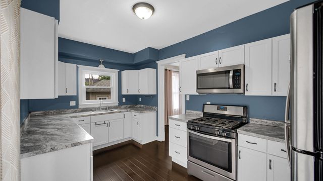 809 2nd Street, La Porte, IN 46350