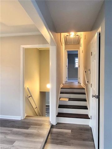 6 Llano Court, Greensboro, NC 27401