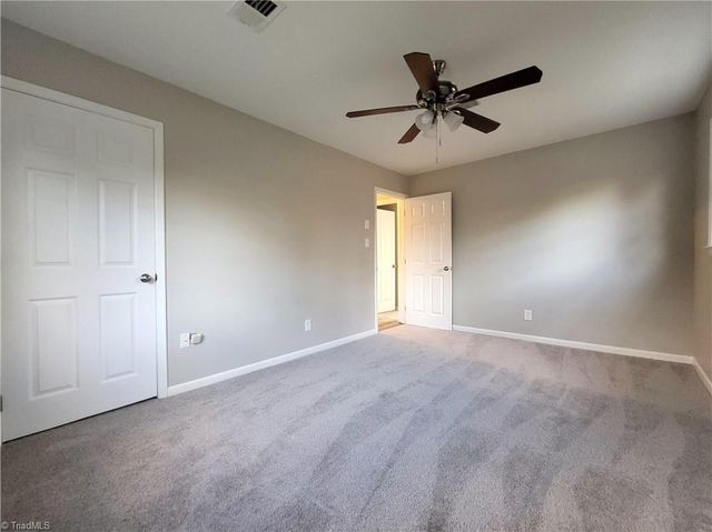 6 Llano Court, Greensboro, NC 27401