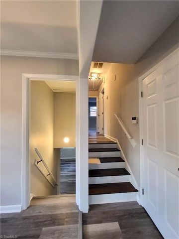 6 Llano Court, Greensboro, NC 27401