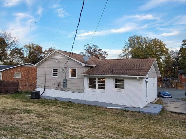 6 Llano Court, Greensboro, NC 27401