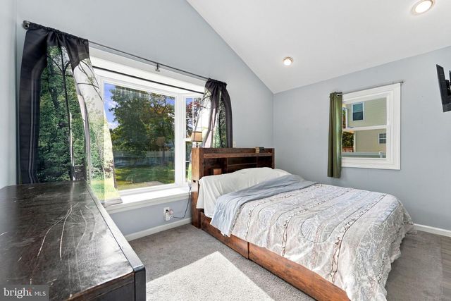 132 E TAUNTON AVE, West Berlin, NJ 08091
