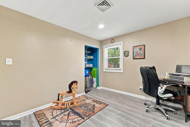 132 E TAUNTON AVE, West Berlin, NJ 08091