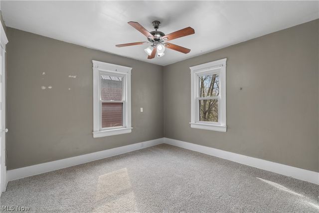 32 Penfield Avenue, Akron, OH 44310