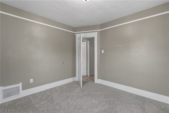 32 Penfield Avenue, Akron, OH 44310