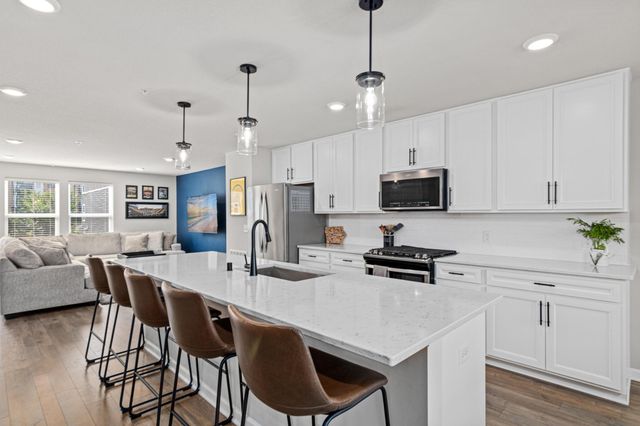 644 Village Drive, New Brighton, MN 55112