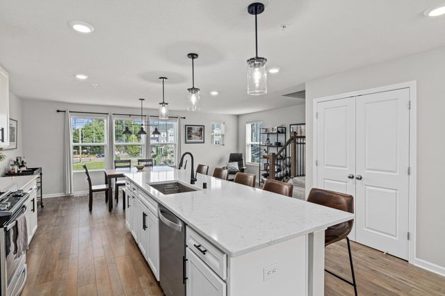 644 Village Drive, New Brighton, MN 55112