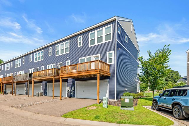 644 Village Drive, New Brighton, MN 55112