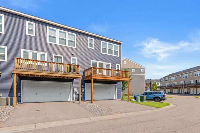 644 Village Drive, New Brighton, MN 55112
