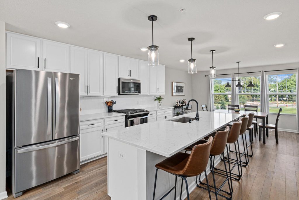 644 Village Drive, New Brighton, MN 55112