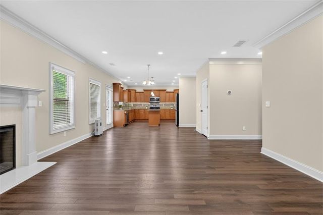 648 Channel Lane, Lawrenceville, GA 30046