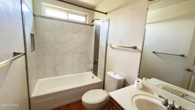 10121 W AVENIDA CORDONIZ --, Phoenix, AZ 85037