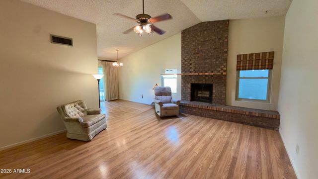 10121 W AVENIDA CORDONIZ --, Phoenix, AZ 85037