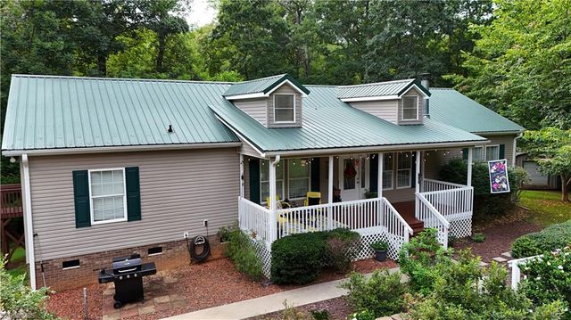 887 Bryan Road, Westfield, NC 27053