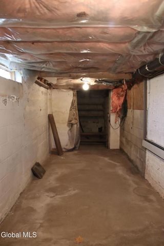 21 Tremont Street, Albany, NY 12205