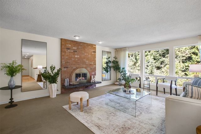 3811 SW Orchard Street, Seattle, WA 98126