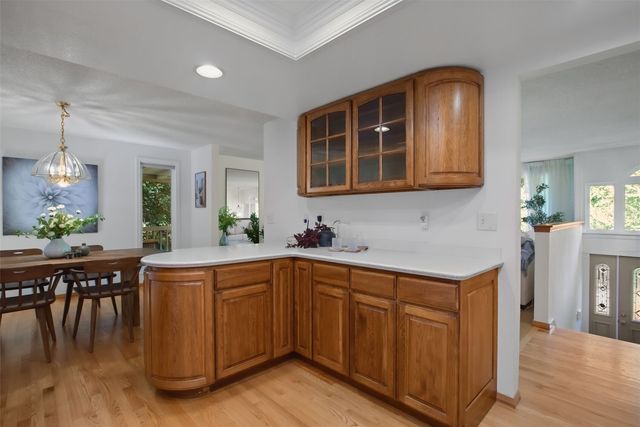 3811 SW Orchard Street, Seattle, WA 98126